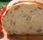 Пирог- хлеб с оливками быстрый